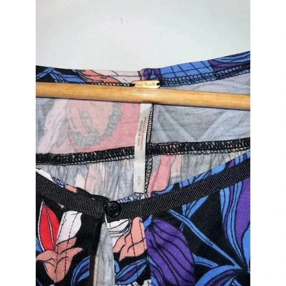 Free People Keepin On Top shirt sz SMALL Floral Cropped Tie front Sleeves - Picture 4 of 7